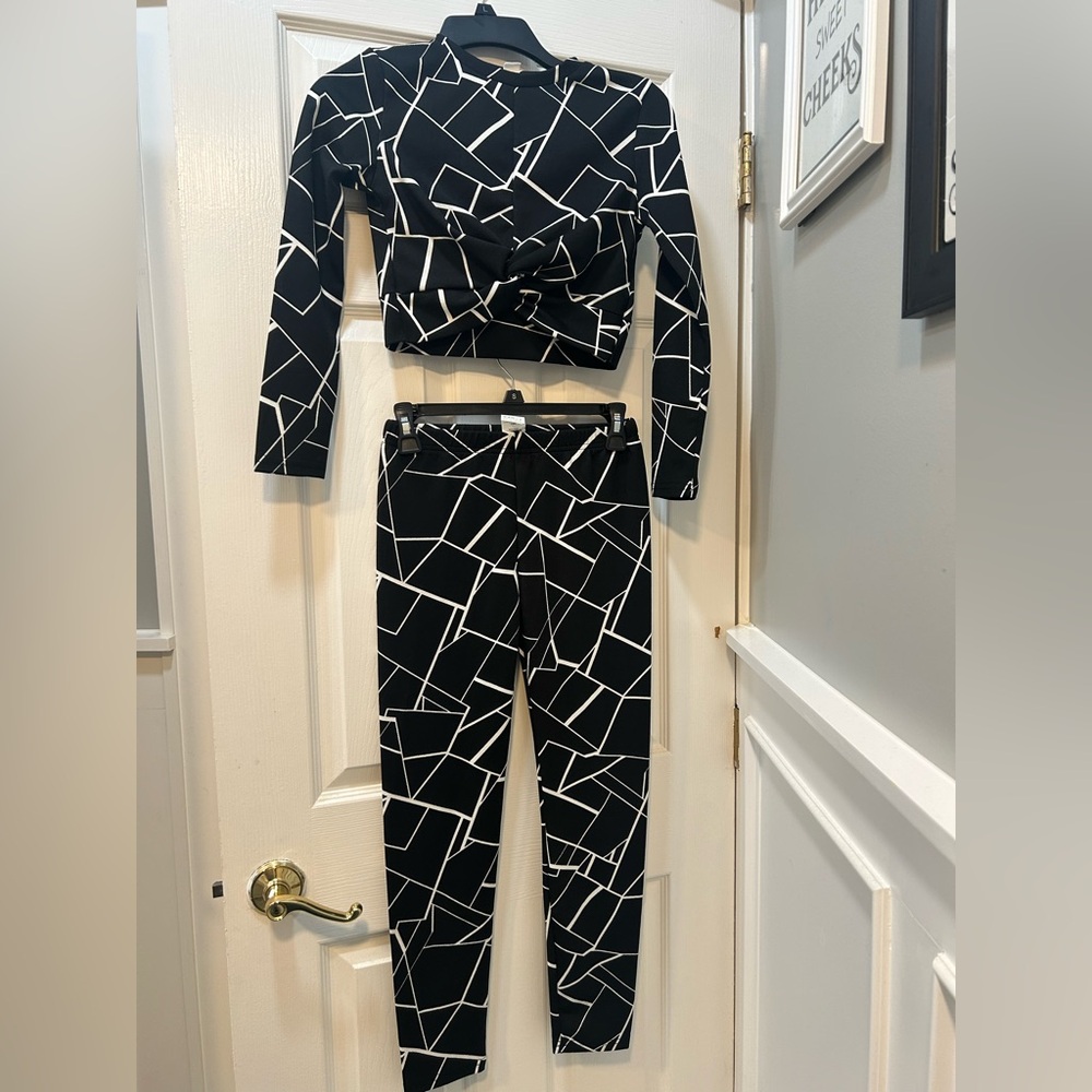 SHEIN 2 piece cropped pant and cropped top